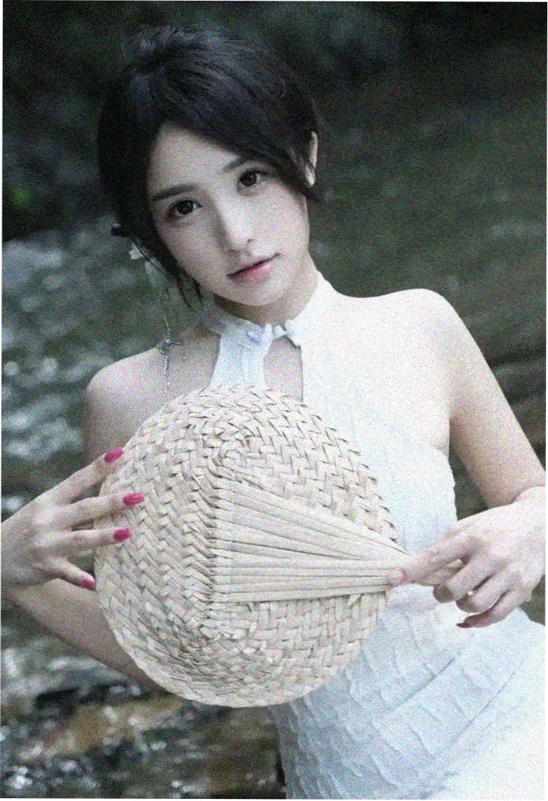 李采潭在线观看 短剧速看 闪婚之后 剧照